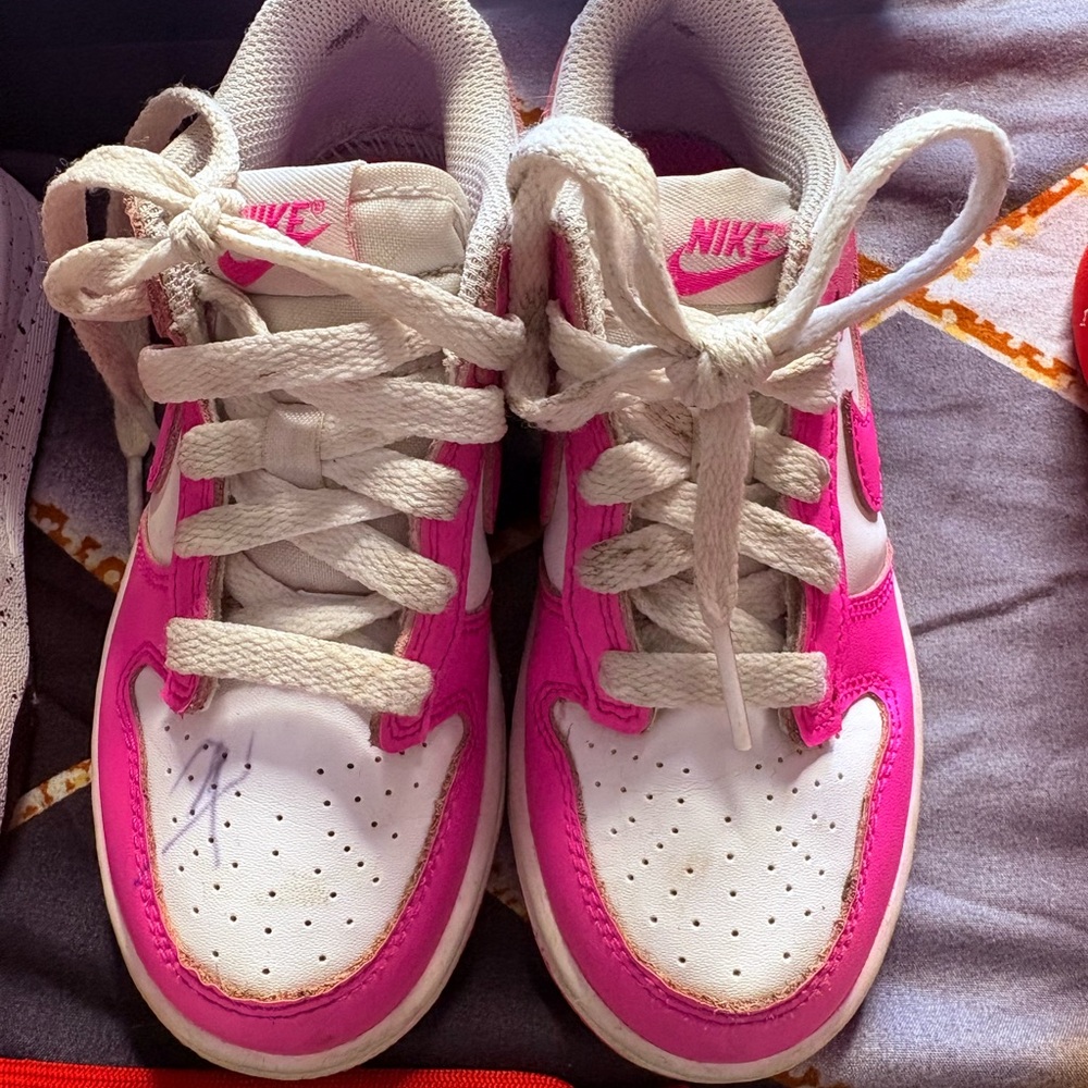 Nike Kids White & Pink Low-Top Sneakers
